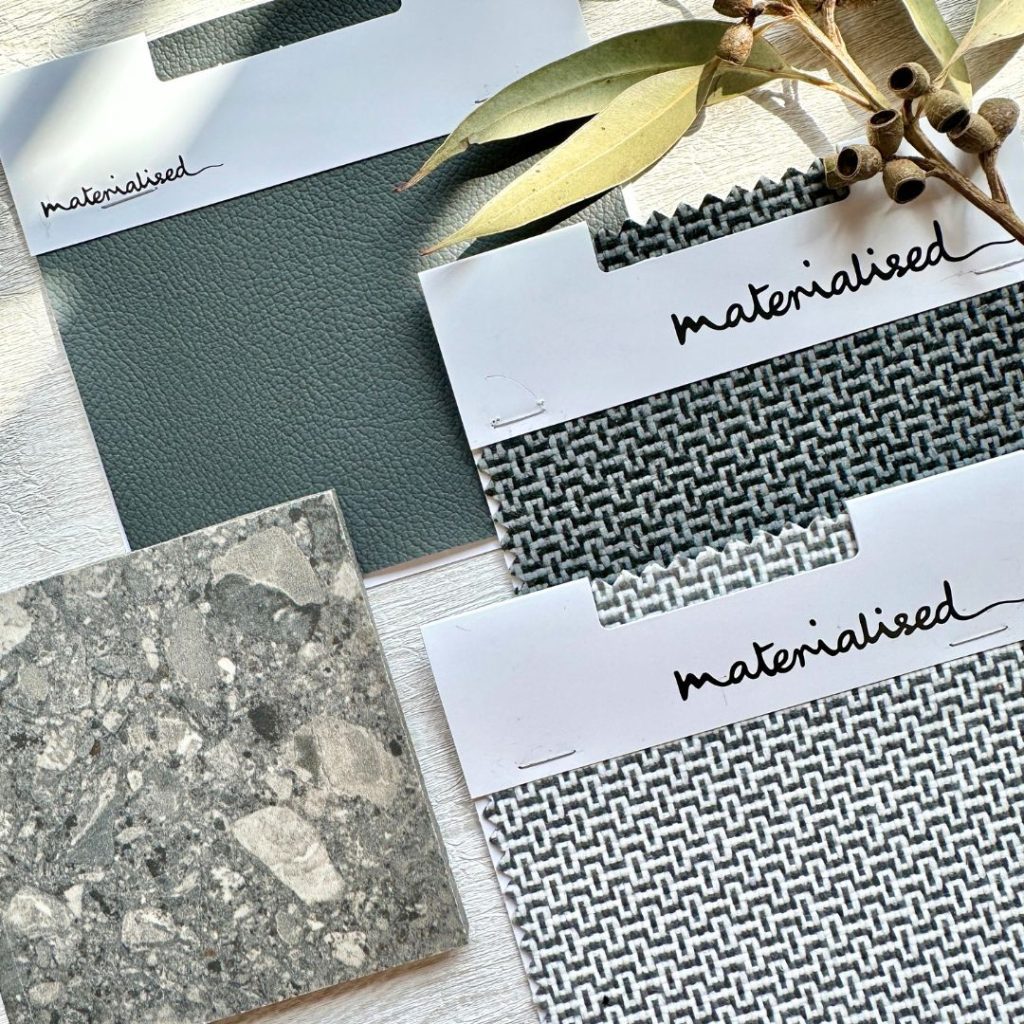Dynamic greys
