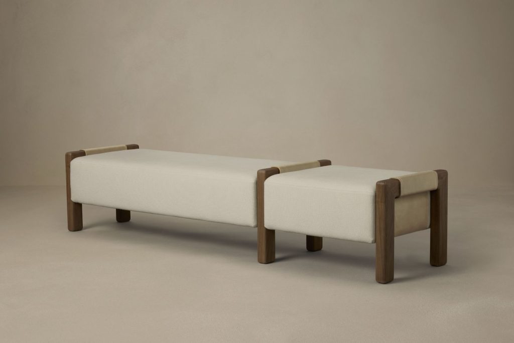 Articolo Studios Saddle bench