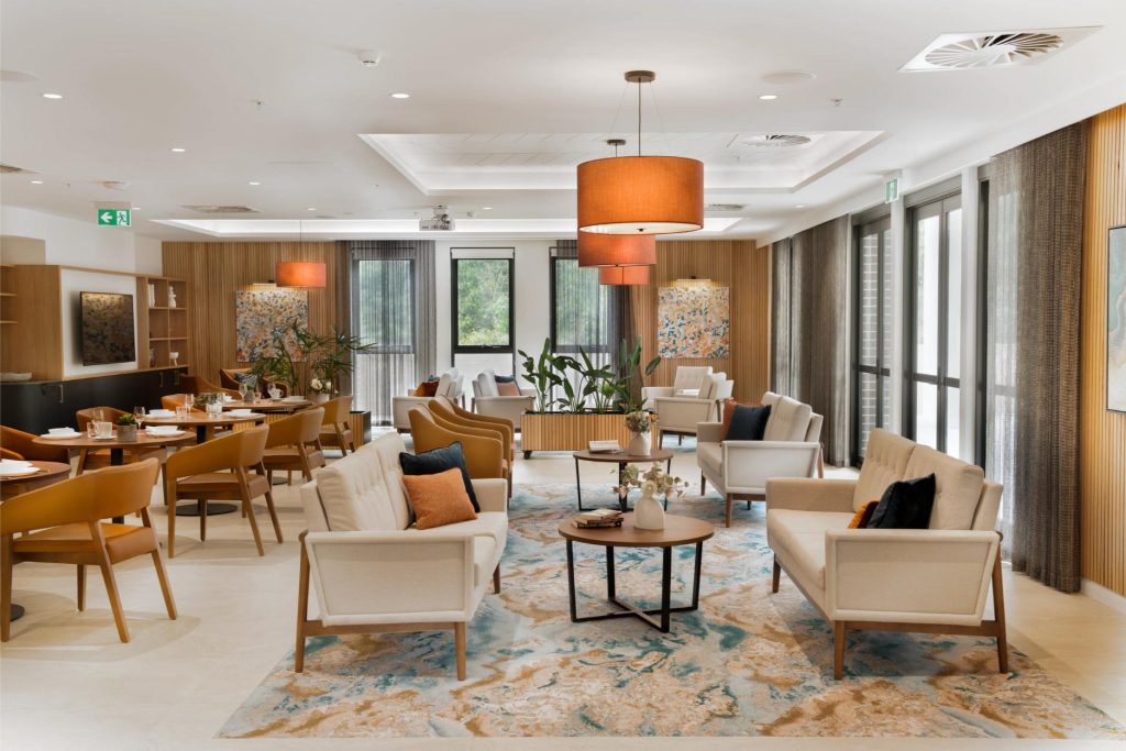 Keyton Kingfisher Grove, Crown Furniture