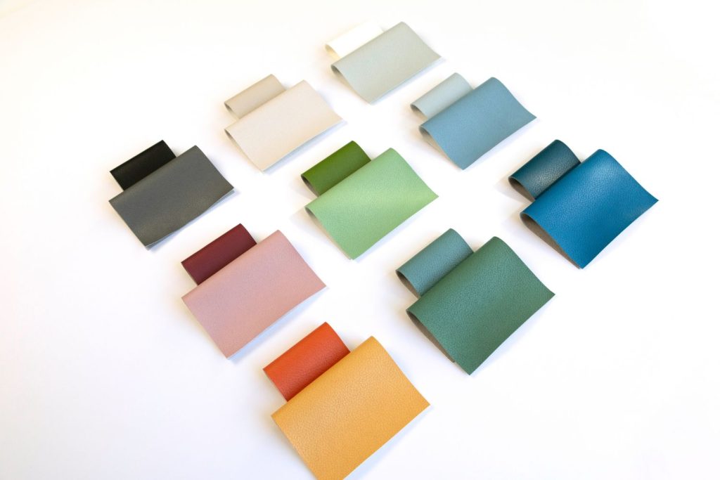 Brisa faux leather